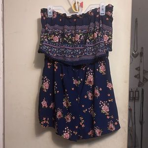 Strapless jump suit shorts romper